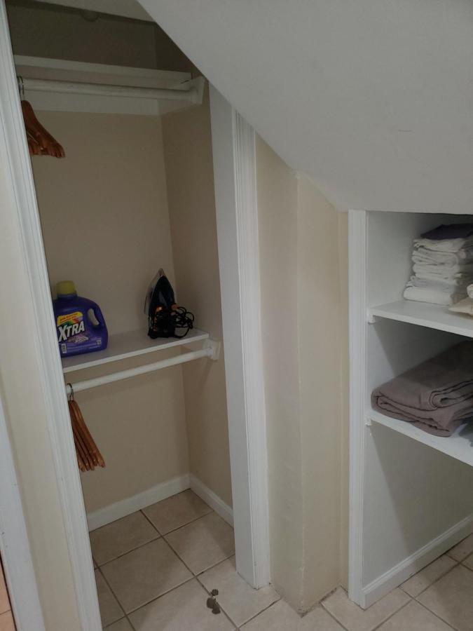 Sts - Single Traveler Studio -Black Door Washington Esterno foto